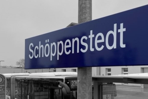 Bahnhofsschild Schöppenstedt